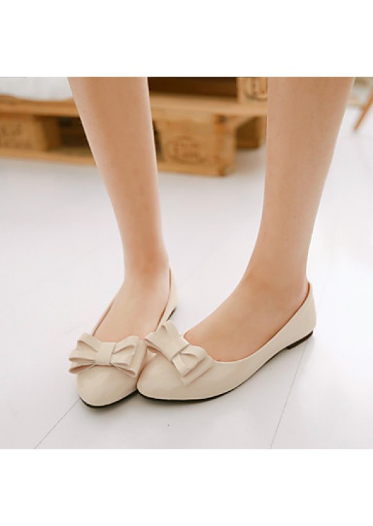 Women's Shoes Patent Leather Flat Heel Round Toe Flats Outdoor / Dress / Casual Black / Green / Pink / Beige